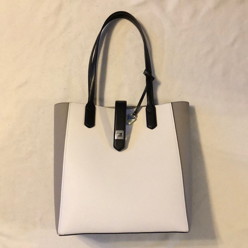 Michael Kors black and white tote bag